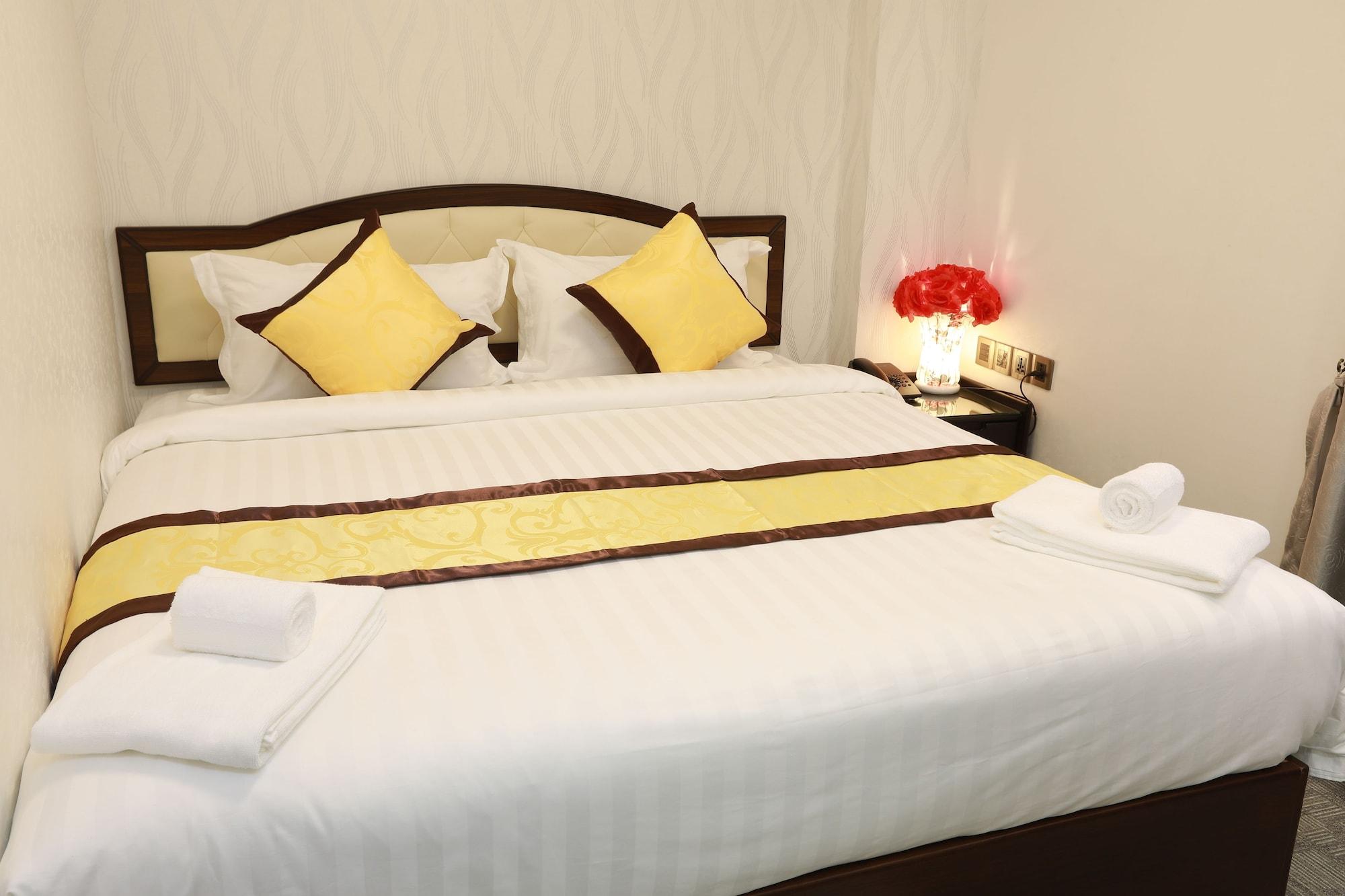Rose Palace Hotel Yangon Exterior photo