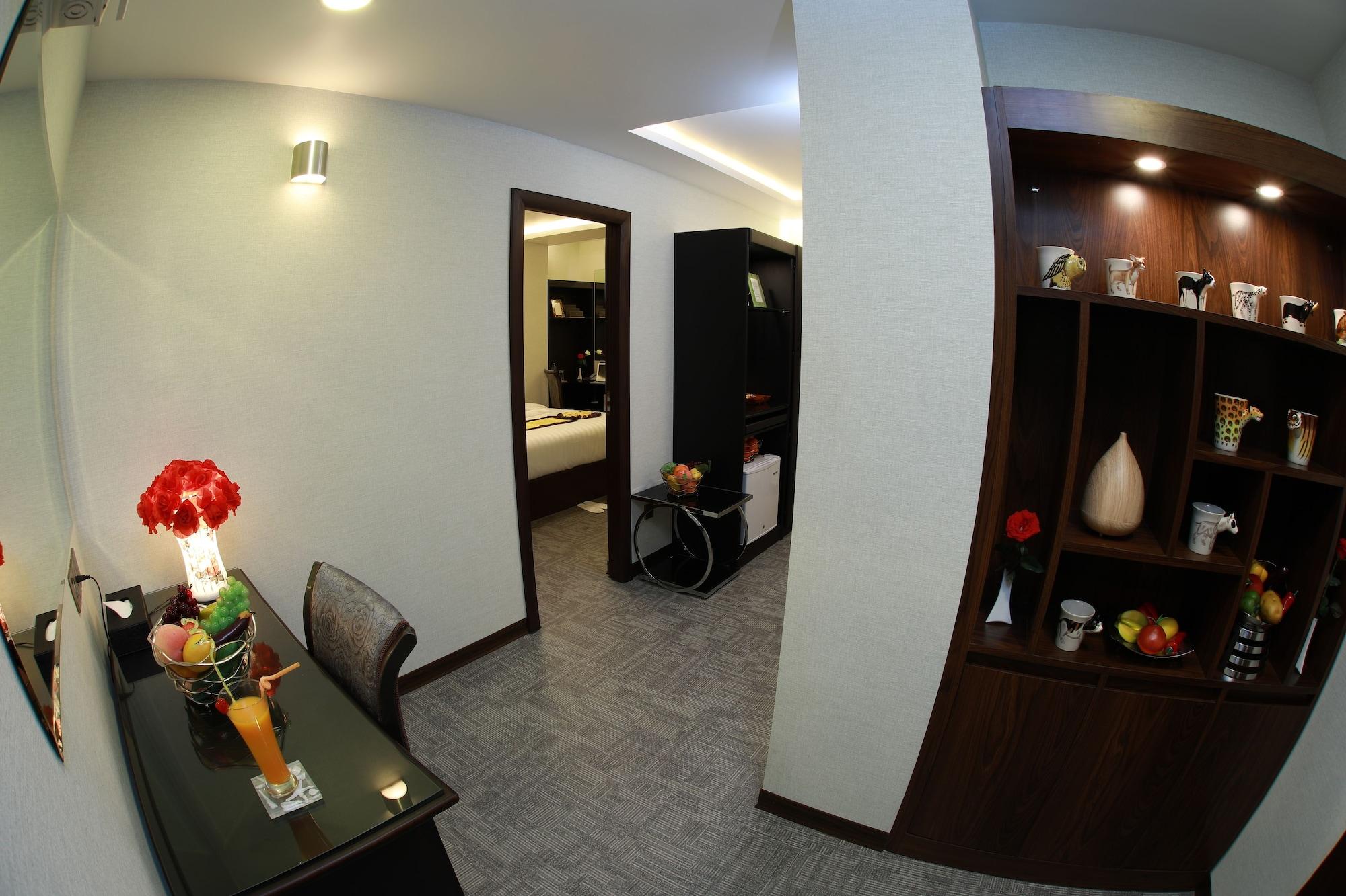 Rose Palace Hotel Yangon Exterior photo